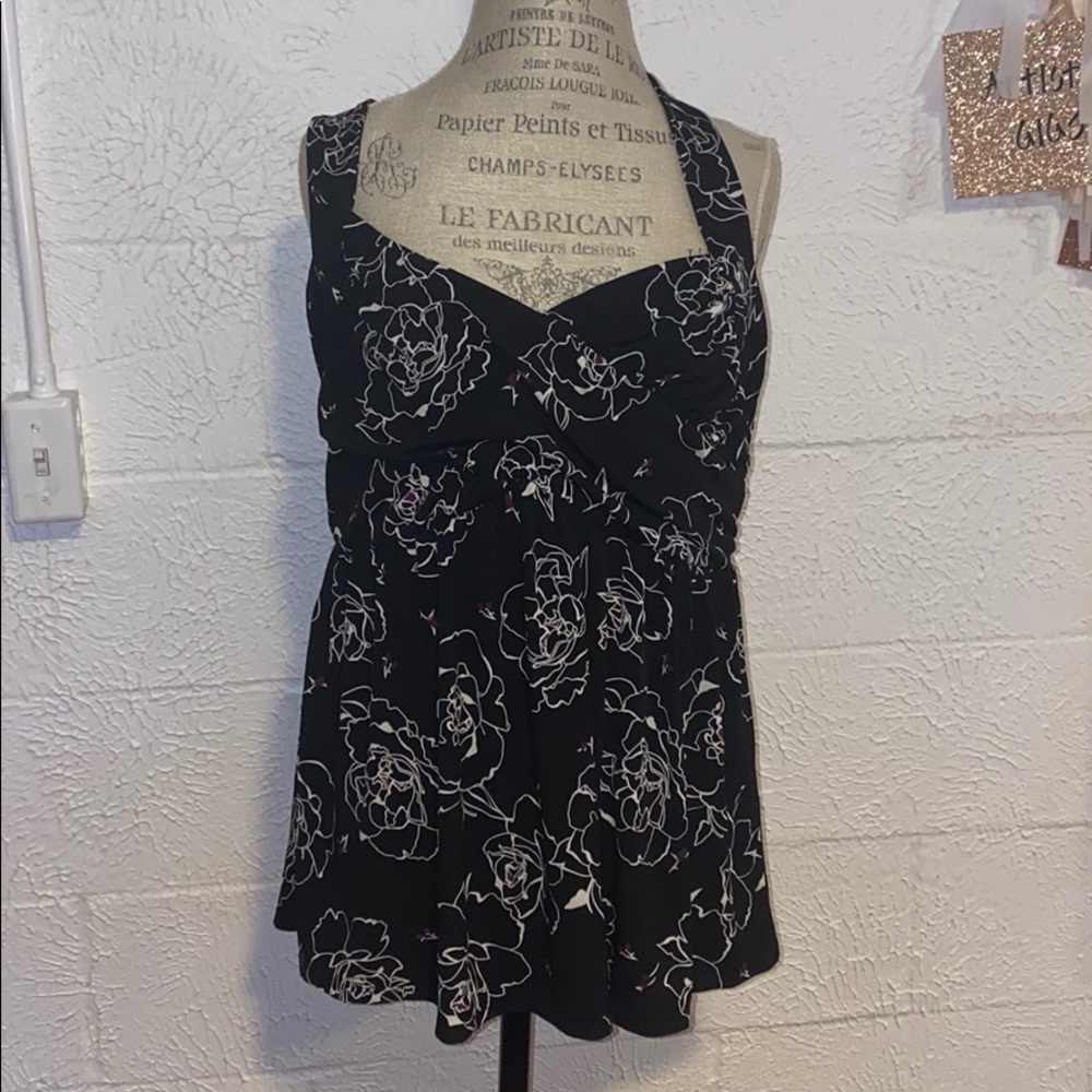 Soft swing black tank